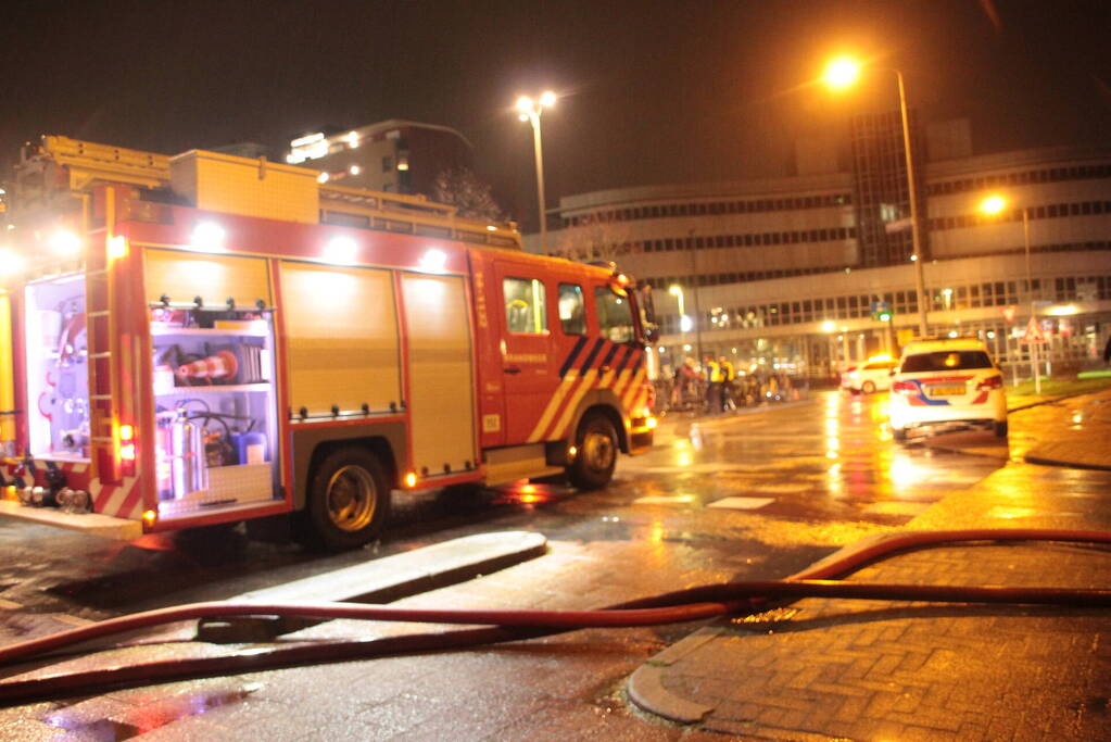 Hevige rookontwikkeling bij grote brand