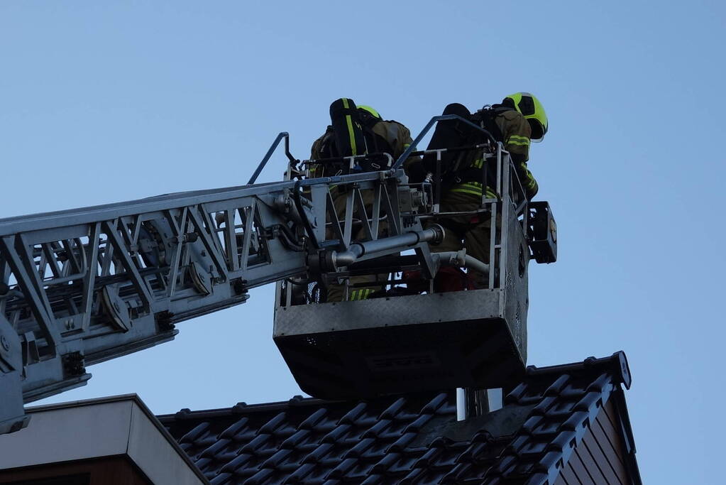 Brandweer ingezet voor schoorsteenbrand