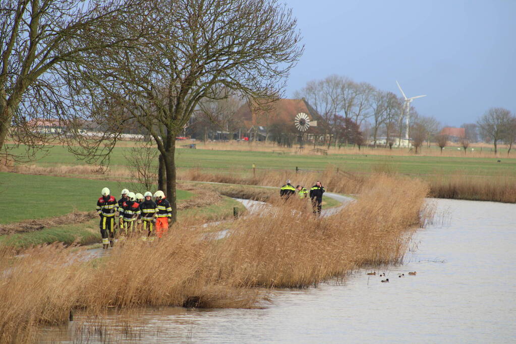 Overleden persoon aangetroffen in water