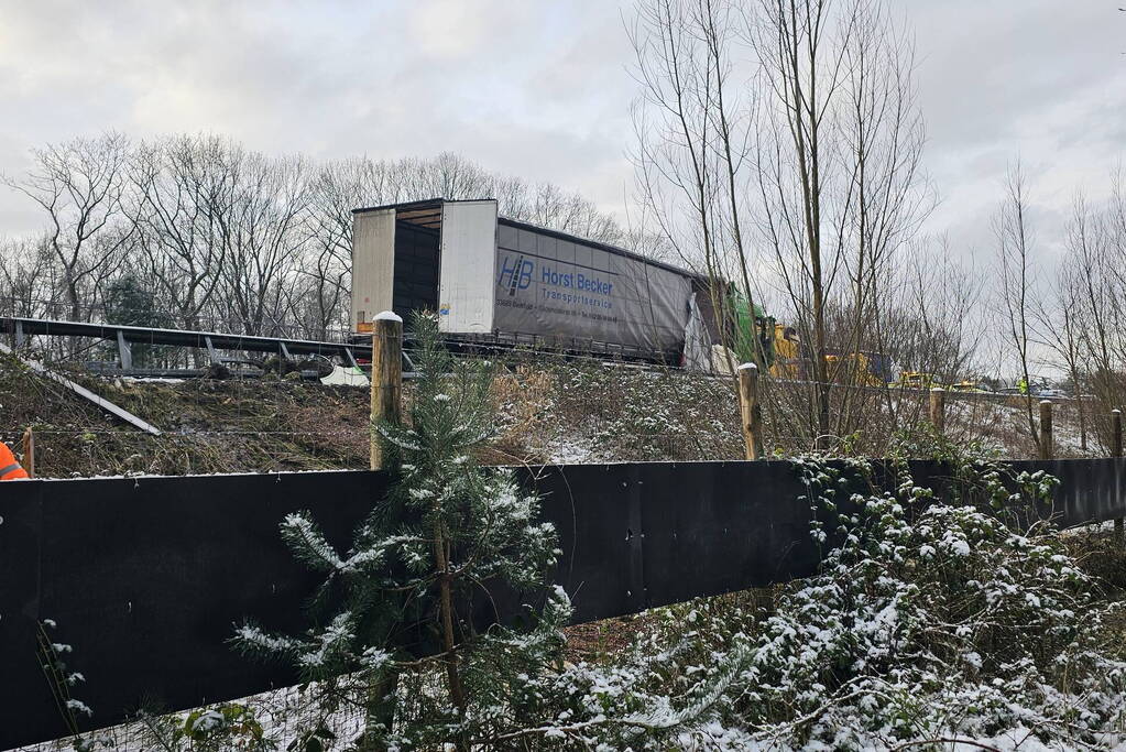 Meerdere voertuigen betrokken bij ongeval door gladheid