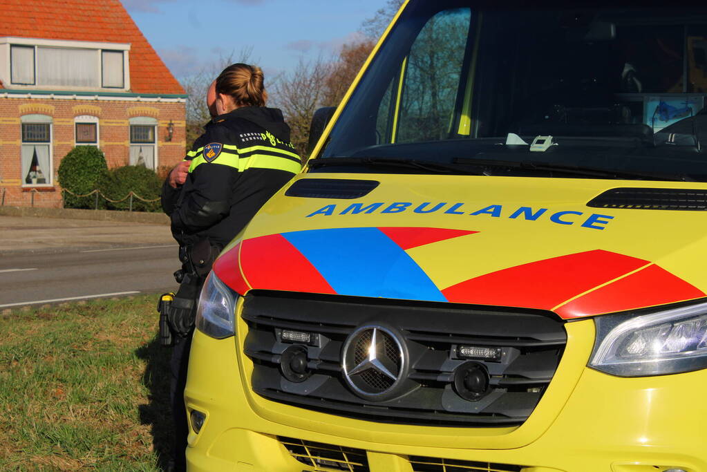 Scooterrijder gewond bij frontale aanrijding