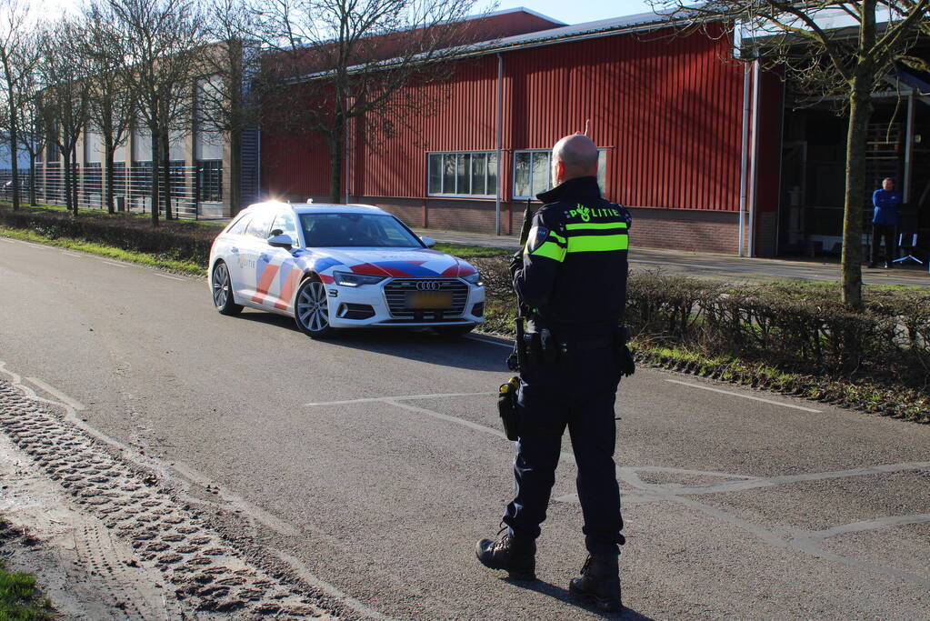 Twee voertuigen met elkaar in botsing