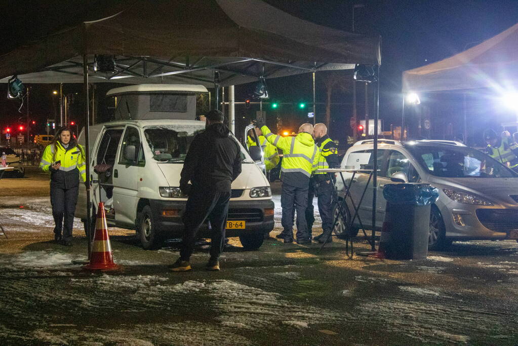 Veel voertuigen gecontroleerd bij grote verkeerscontrole