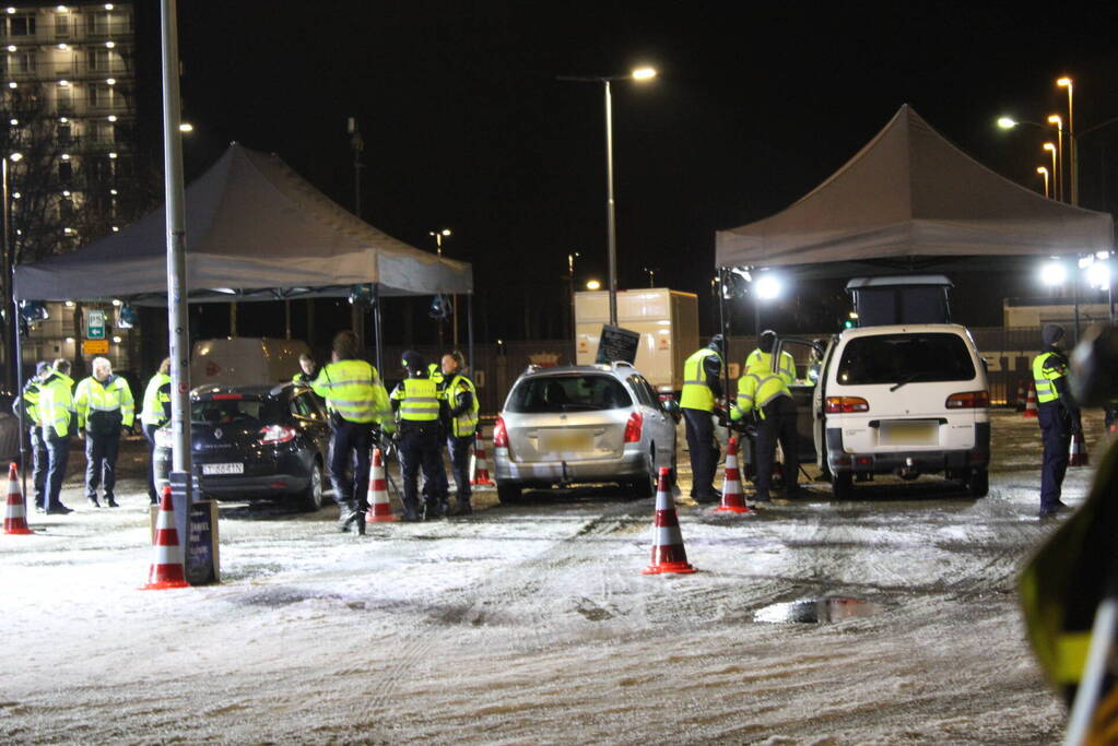 Veel voertuigen gecontroleerd bij grote verkeerscontrole