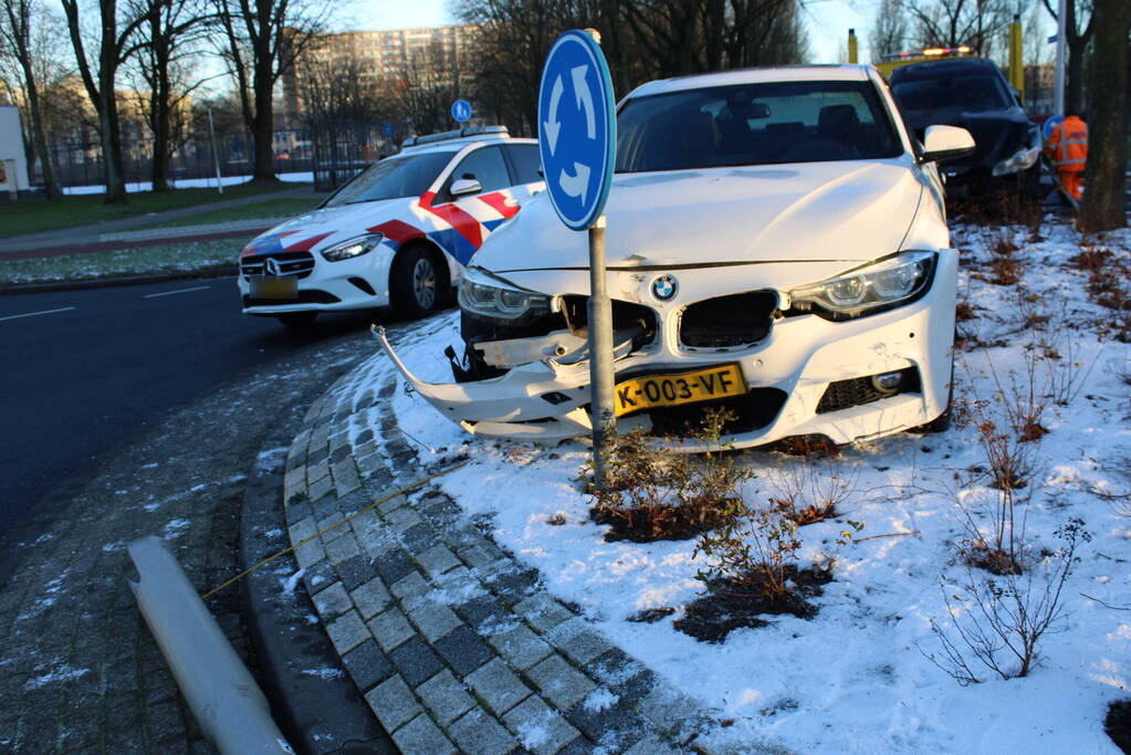 Gewonden bij ongeval op rotonde