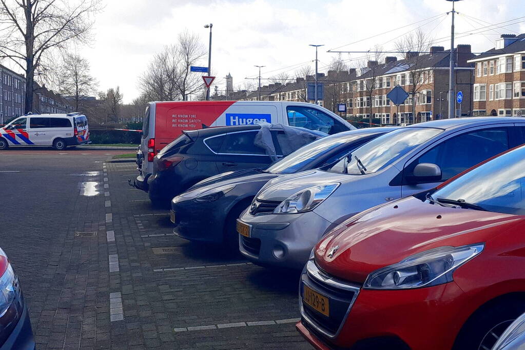 Overleden persoon aangetroffen in auto