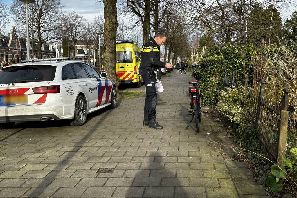 Fietser geschept door automobilist