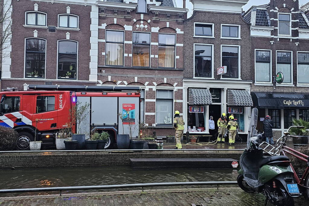 Brandweer ingezet voor rook uit stopcontact