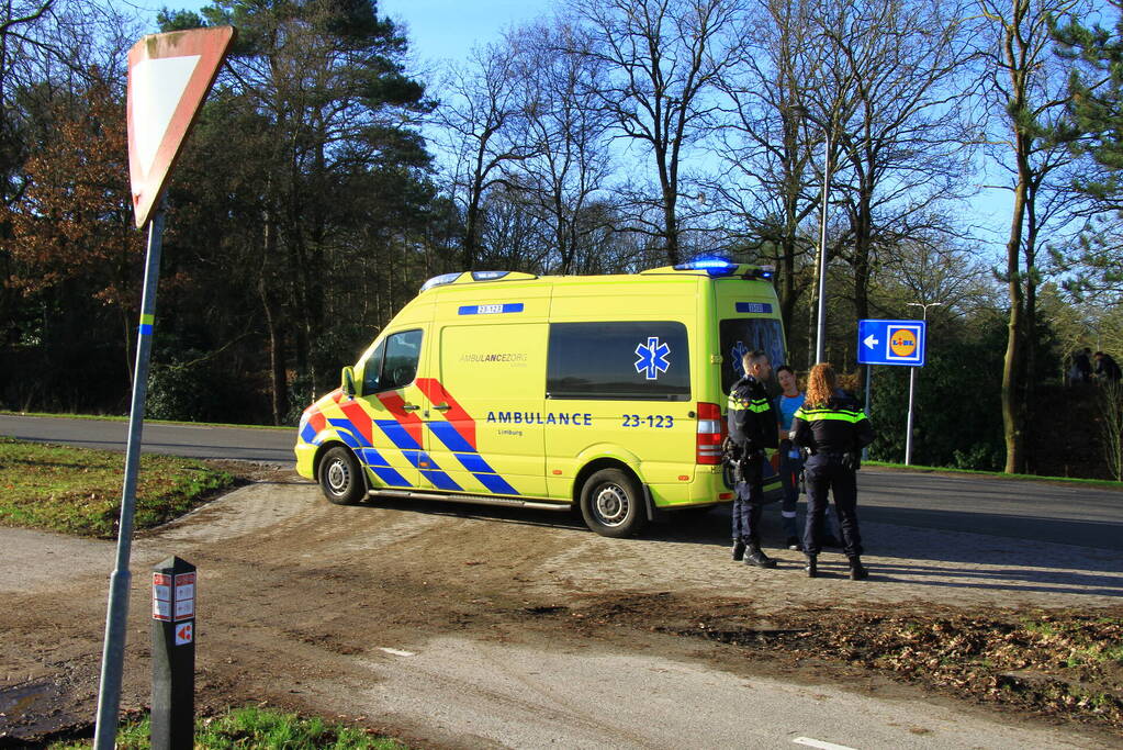 Traumateamingezet bij medische noodsituatie op straat