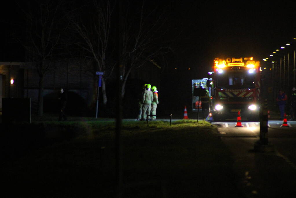 Grote gaslekkage door omver gereden gaskast