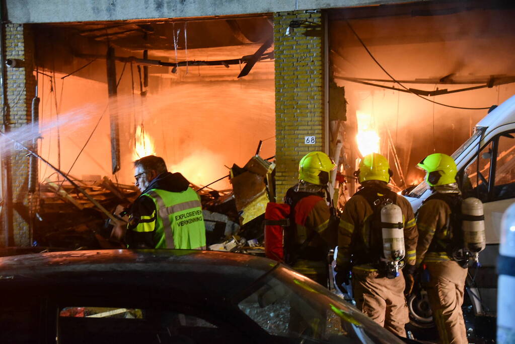 Grote brand uitgebroken na explosie bij appartementencomplex