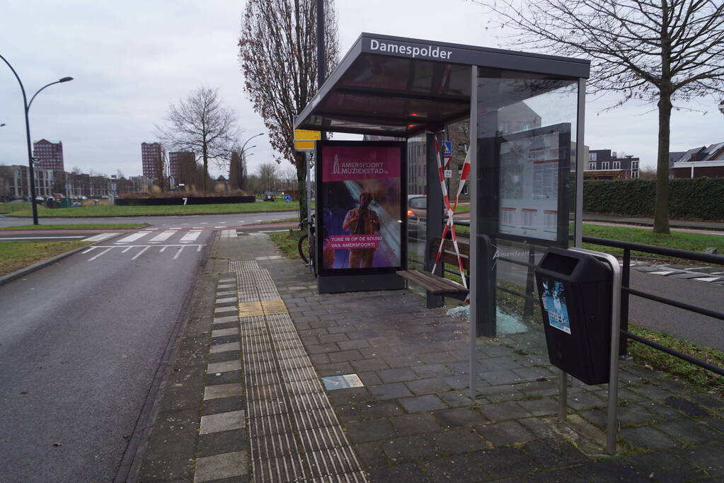 Bushaltevandaal jaagt gemeentschap op kosten