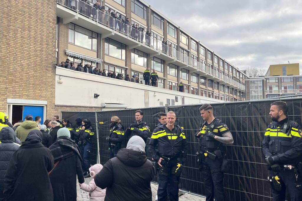 Familieleden willen rampplek bestormen