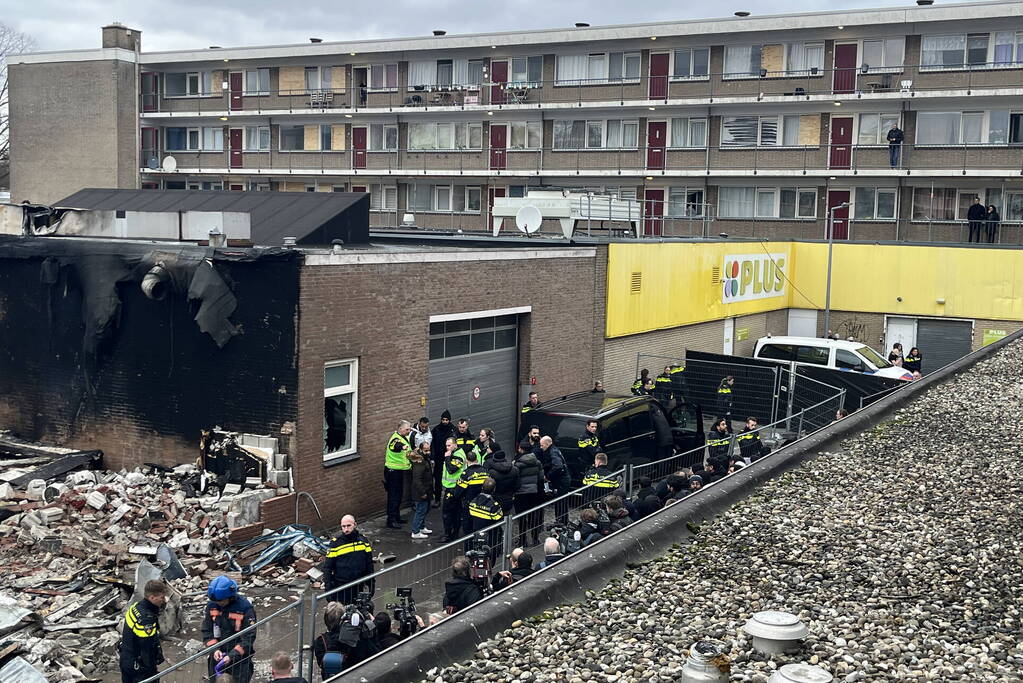 Familieleden willen rampplek bestormen