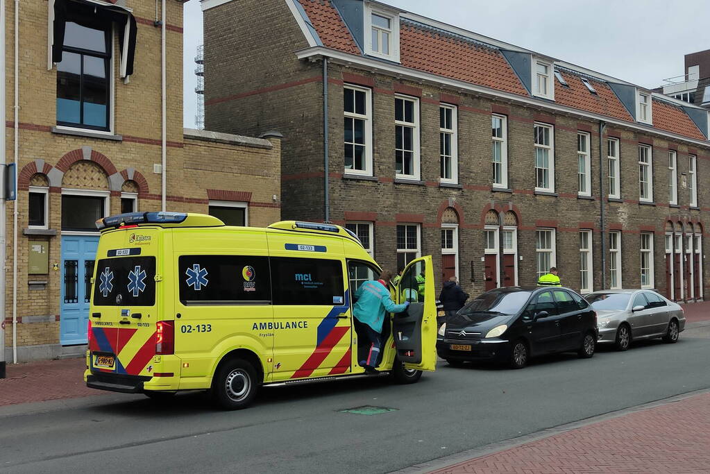 Persoon gecontroleerd na kop-staartbotsing