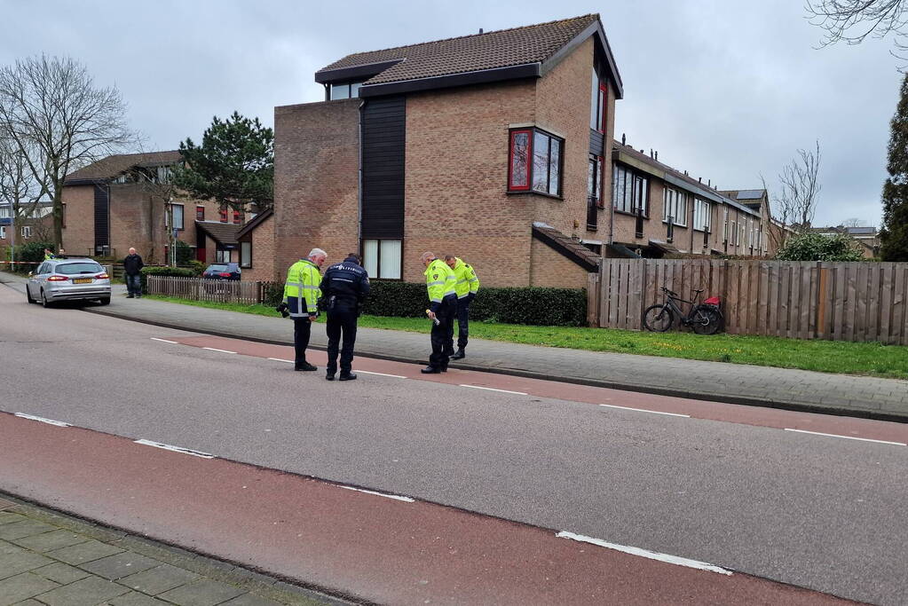 Persoon op speedpedelec gewond bij botsing met auto