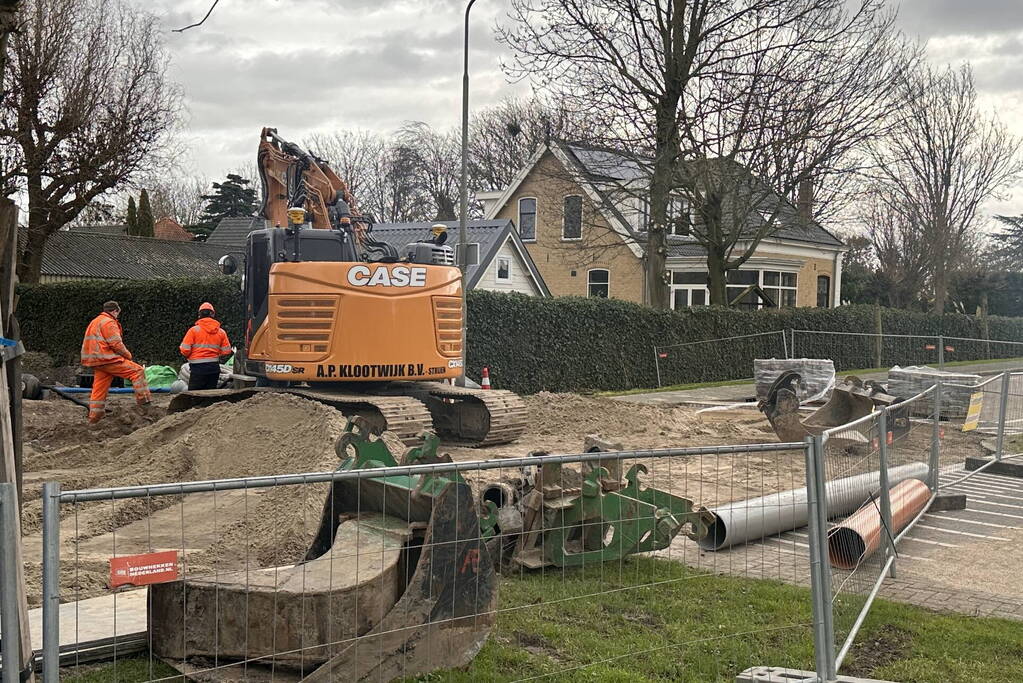 Woningen zonder water door gesprongen leiding tijden werkzaamheden