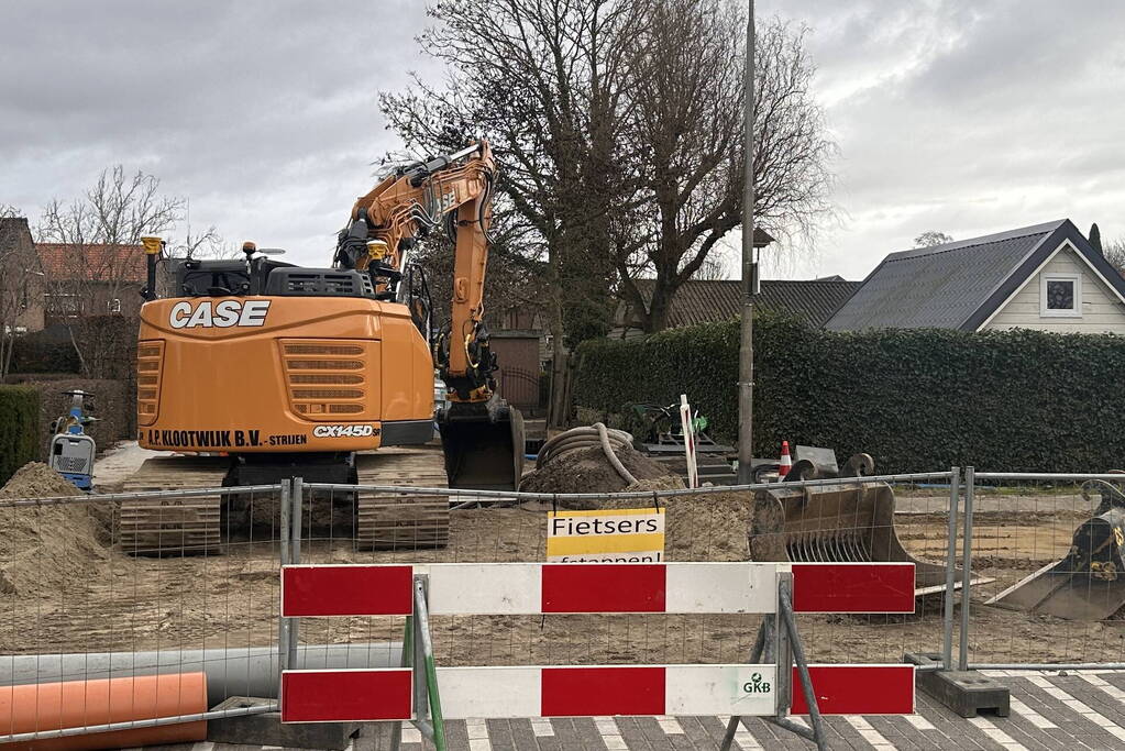 Woningen zonder water door gesprongen leiding tijden werkzaamheden