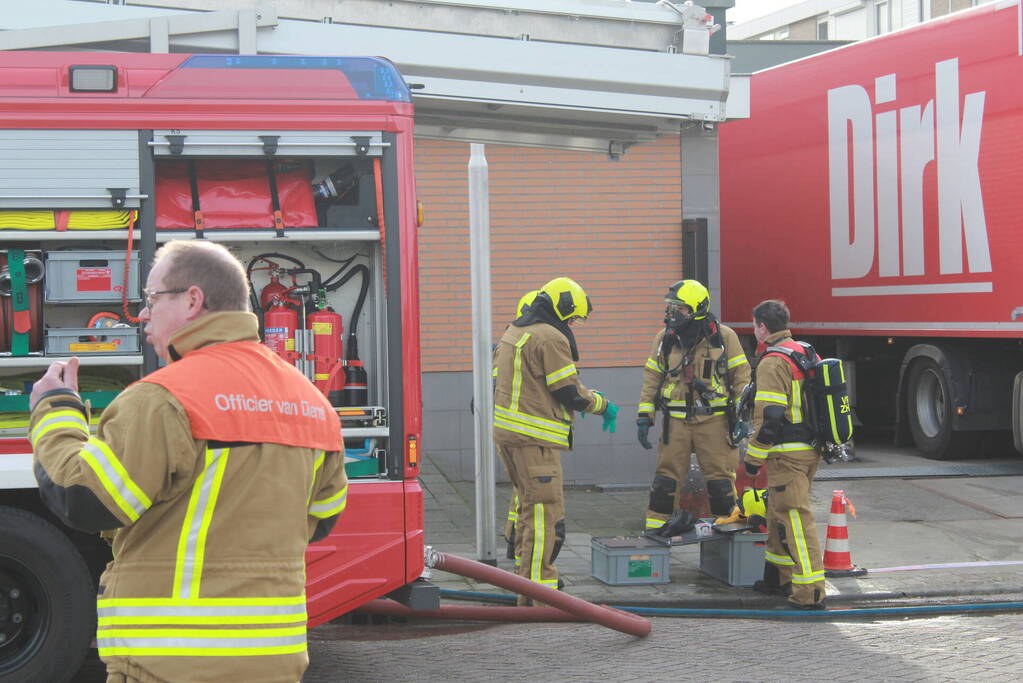 Supermarkt ontruimd vanwege gebarsten accu's