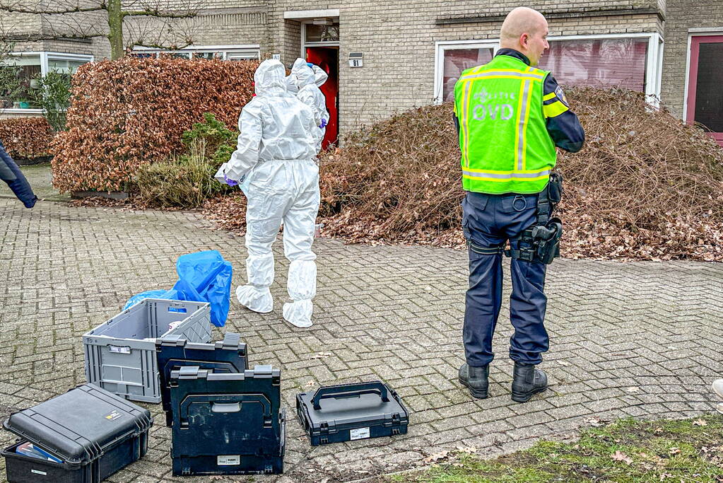 Onderzoek naar overleden persoon in woning