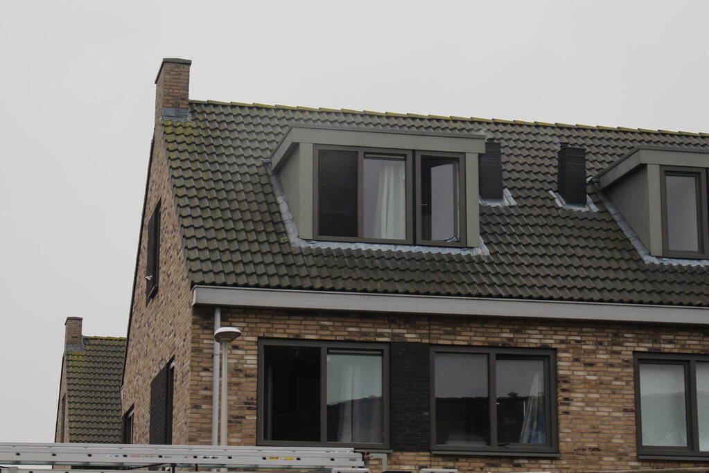 Woningbrand door kortsluiting in batterij