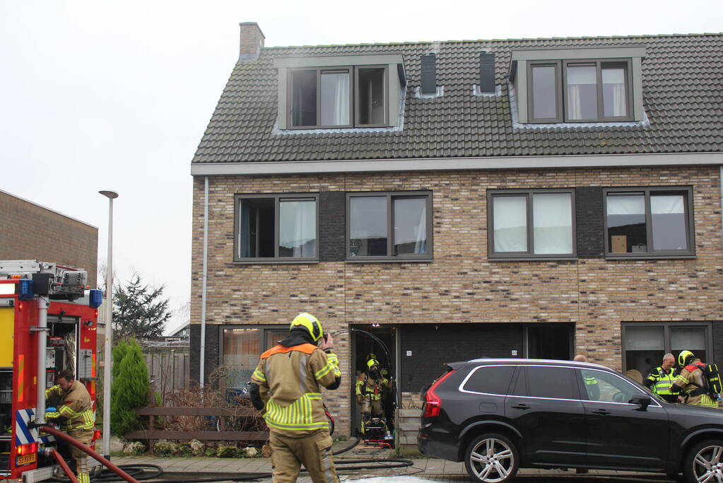 Woningbrand door kortsluiting in batterij