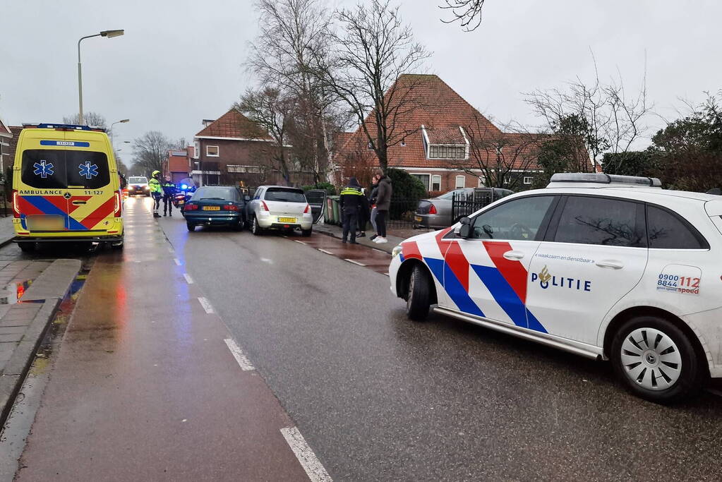 Flinke schade bij ongeval tussen twee auto's