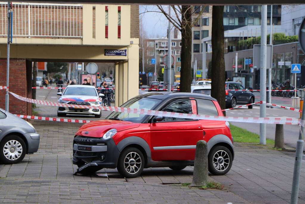 Brommobielen botsen op elkaar