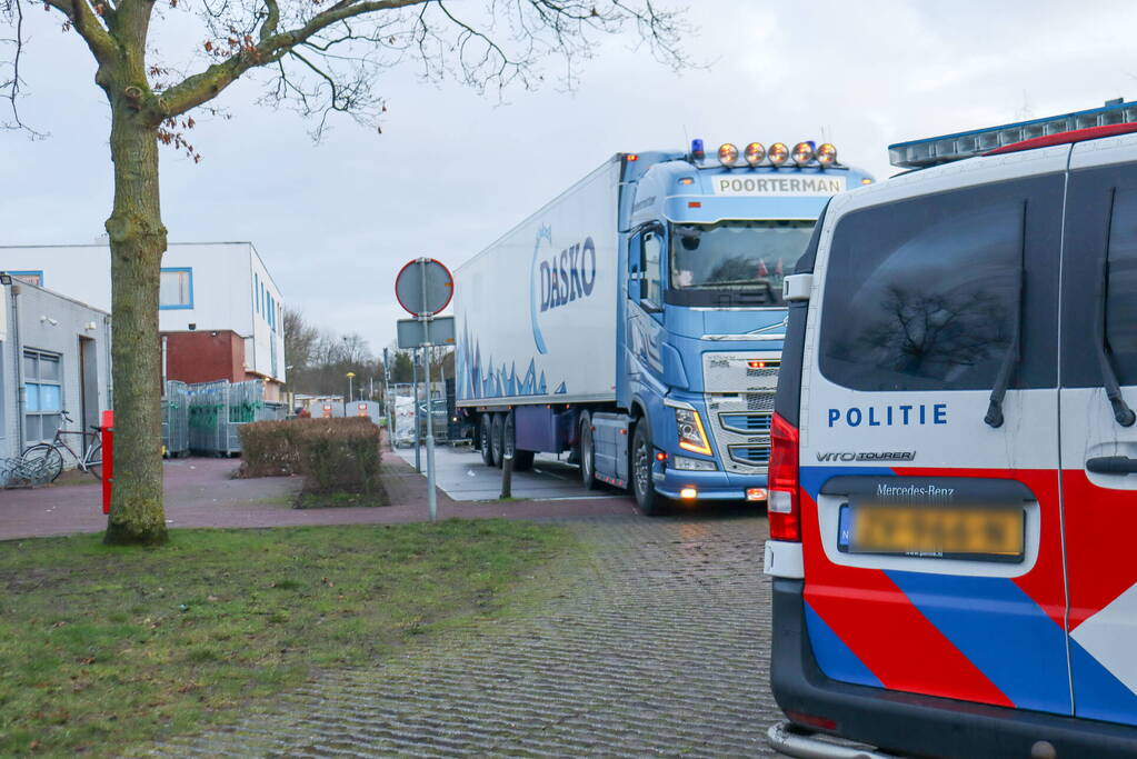 Politie onderzoekt mogelijke overval op vrachtwagenchauffeur