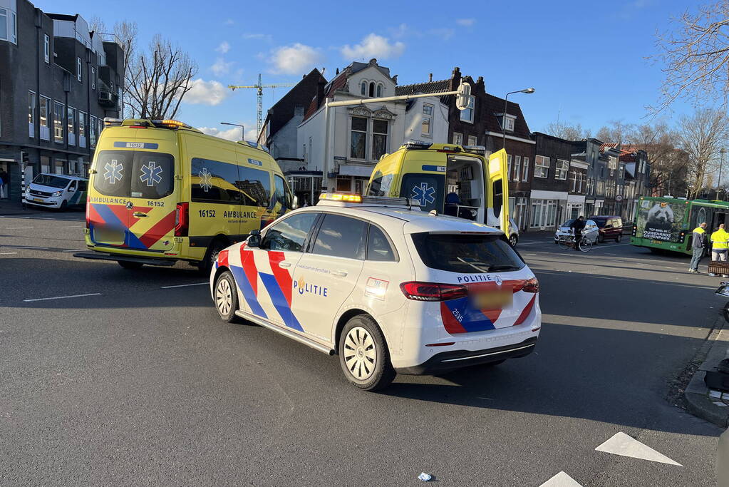 Traumateam ingezet bij aanrijding tussen lijnbus en fietser