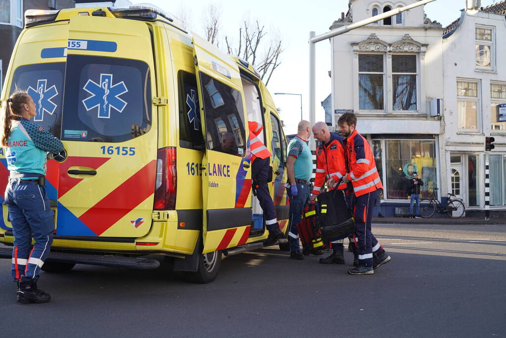 Traumateam ingezet bij aanrijding tussen lijnbus en fietser