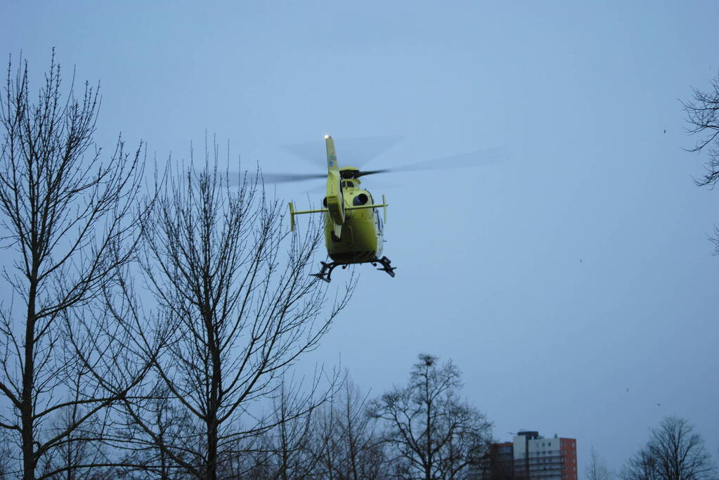 Traumaheli landt voor medische noodsituatie