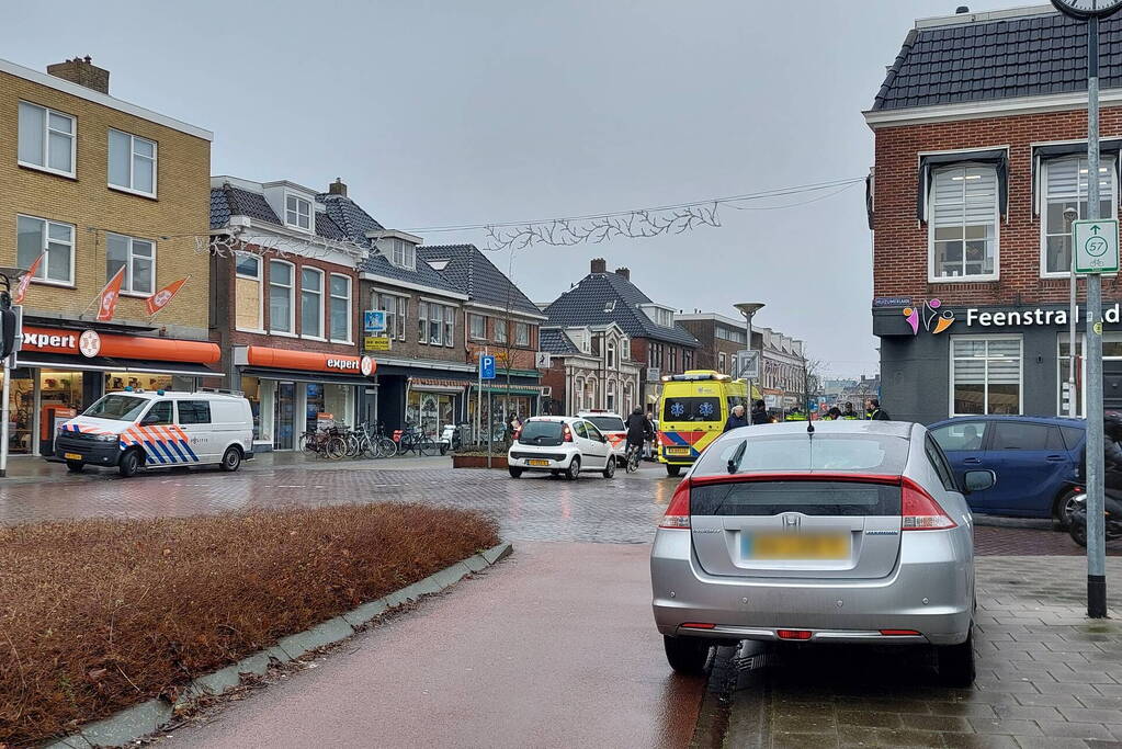 Fietser komt in aanrijding met personenauto