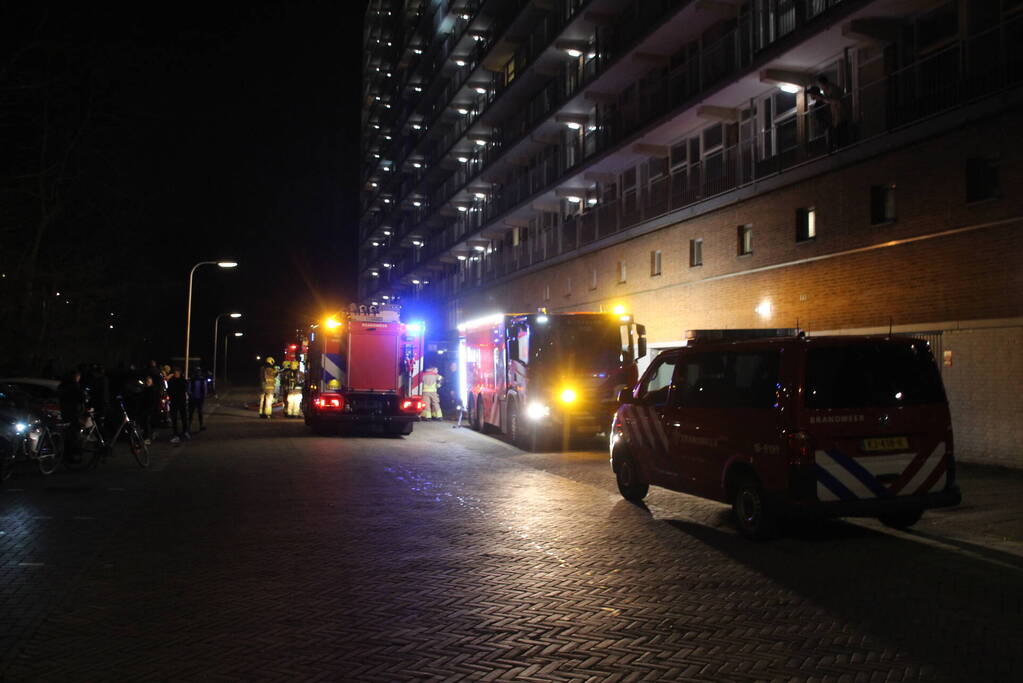 Brand op achtste verdieping van flat