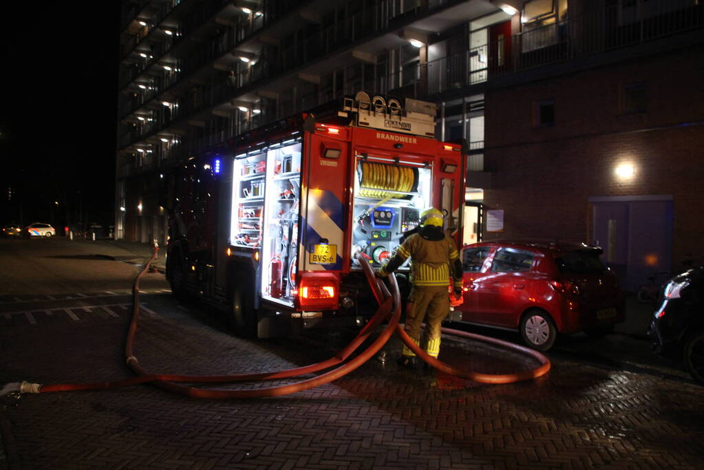 Brand op achtste verdieping van flat