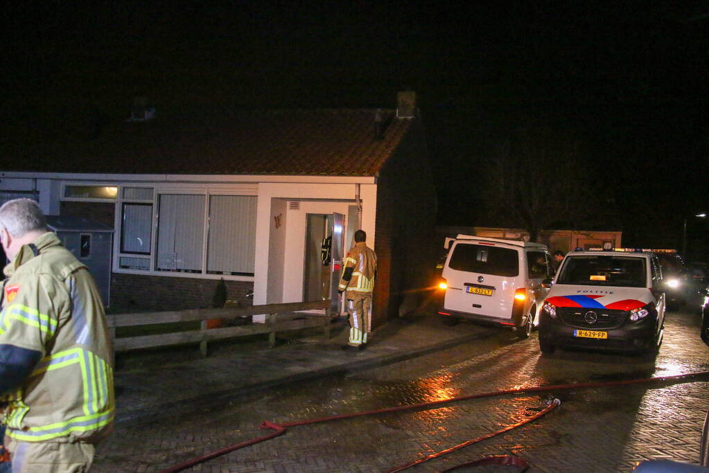 Brandweer controleert woning op gaslucht