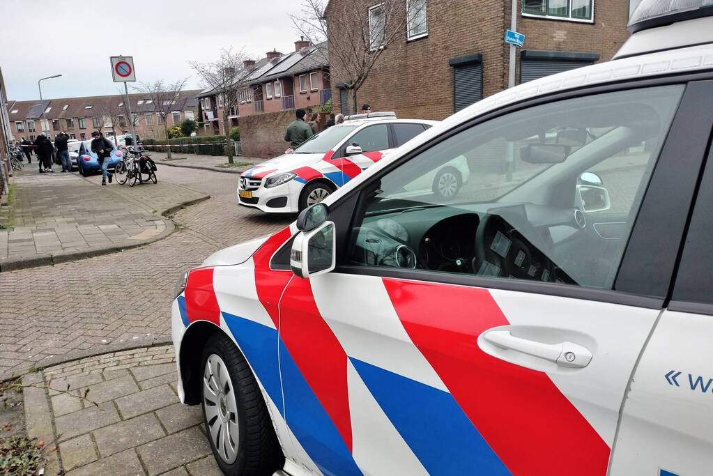 Veel politie-inzet na schietpartij vanuit auto