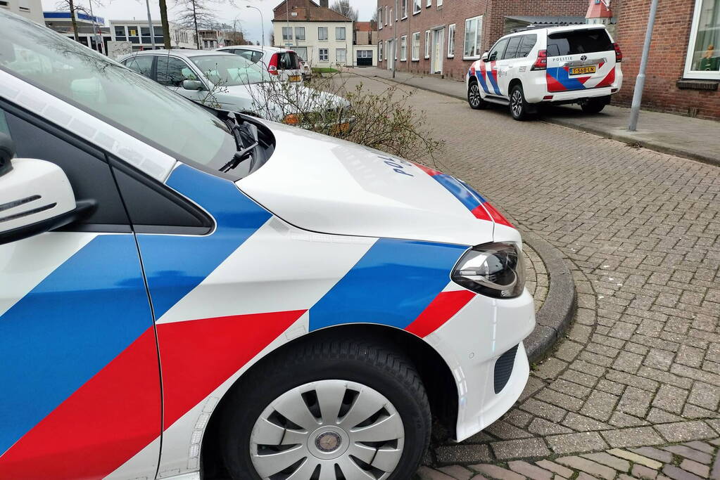 Veel politie-inzet na schietpartij vanuit auto