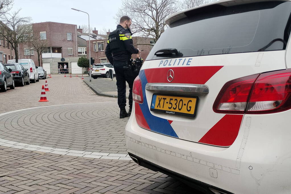 Veel politie-inzet na schietpartij vanuit auto