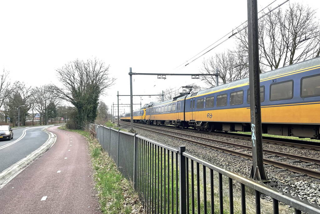 Politie-Inzet langs spoor hindert treinverkeer