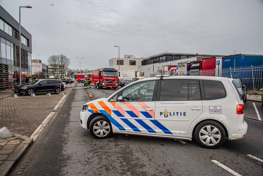 Lading van vuilniswagen vat vlam