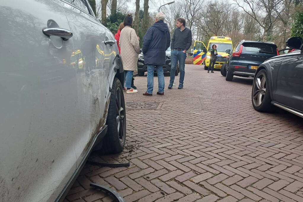 Fikse schade bij botsing tussen twee voertuigen