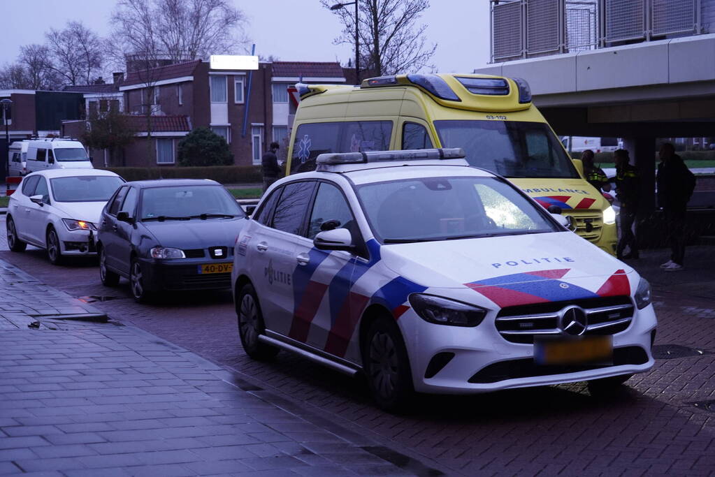 Auto's beschadigd bij kop-staartbotsing