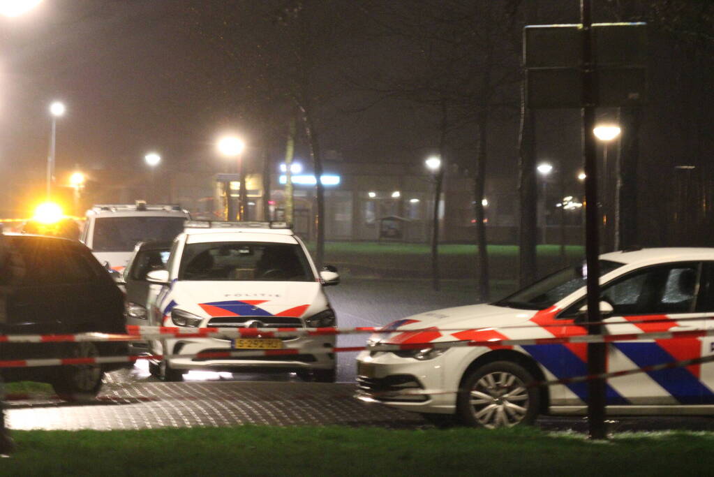 Persoon zwaargewond aangetroffen op straat na steekpartij