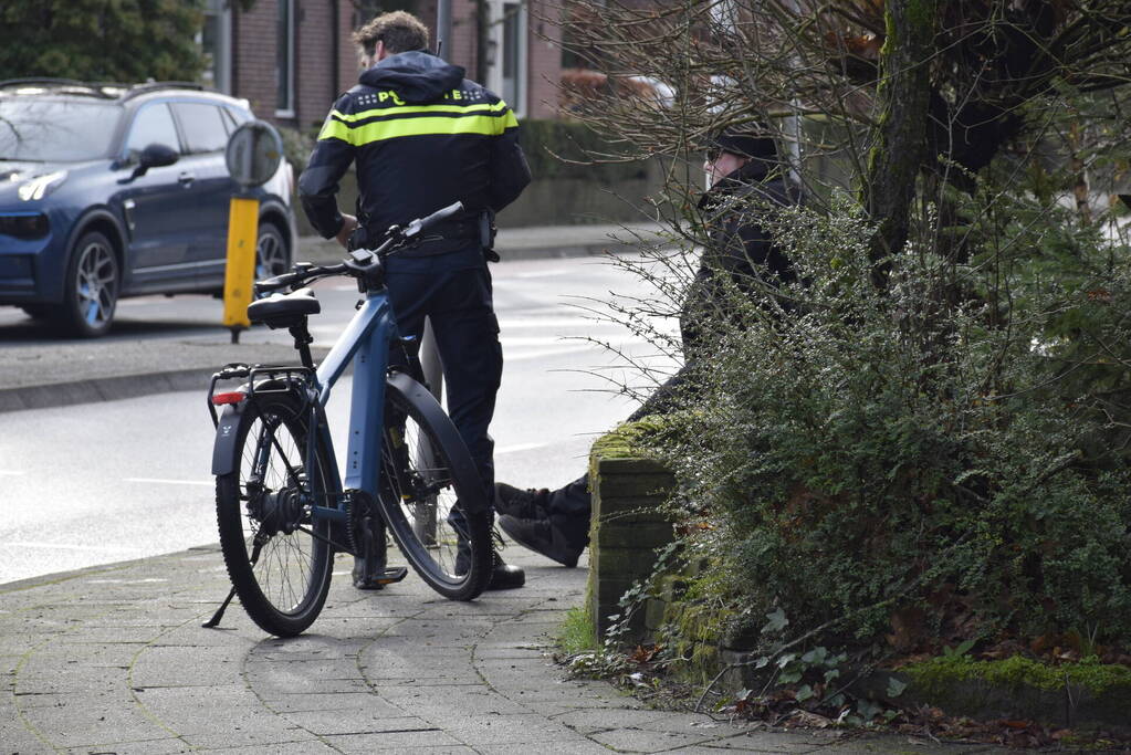 Korte achtervolging nadat persoon op speedpedelec door afzetting van ongeval rijdt