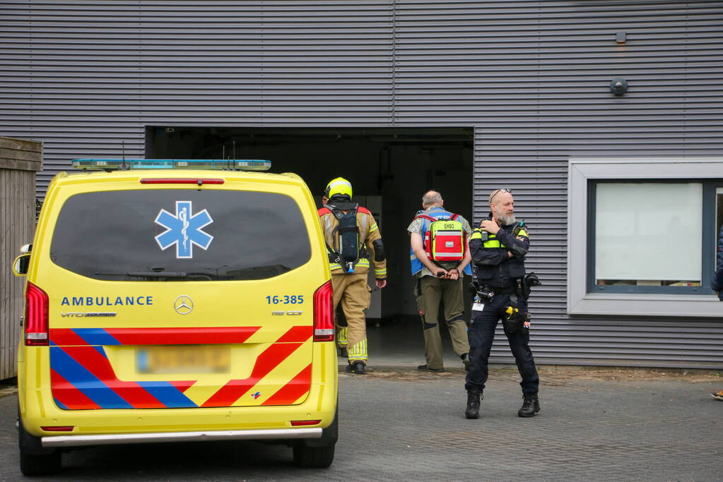 Veel hulpdiensten naar lekkage Universiteit Leiden