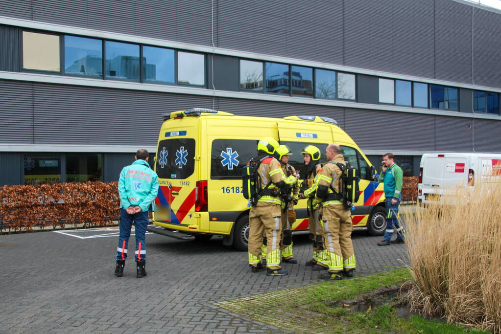 Veel hulpdiensten naar lekkage Universiteit Leiden