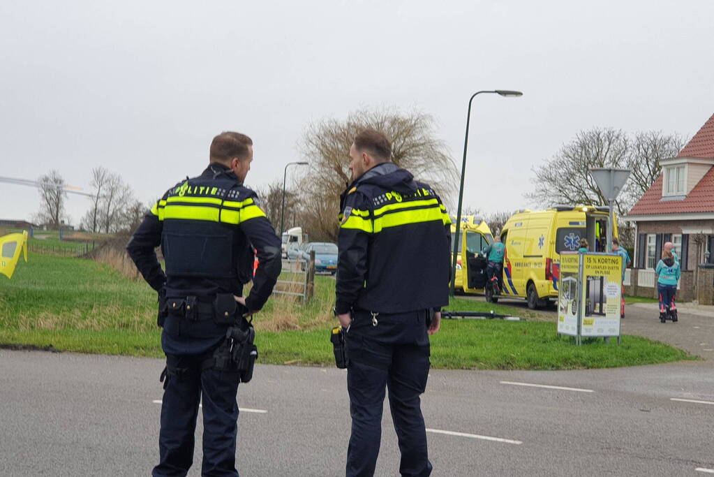 Traumahelikopter landt voor noodsituatie