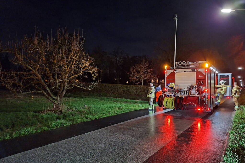 Overleden persoon aangetroffen in sloot