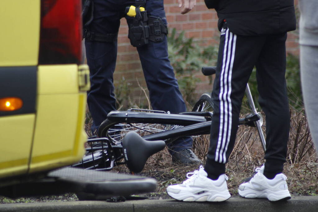 Dronken motorrijder aangehouden na aanrijding met fietser